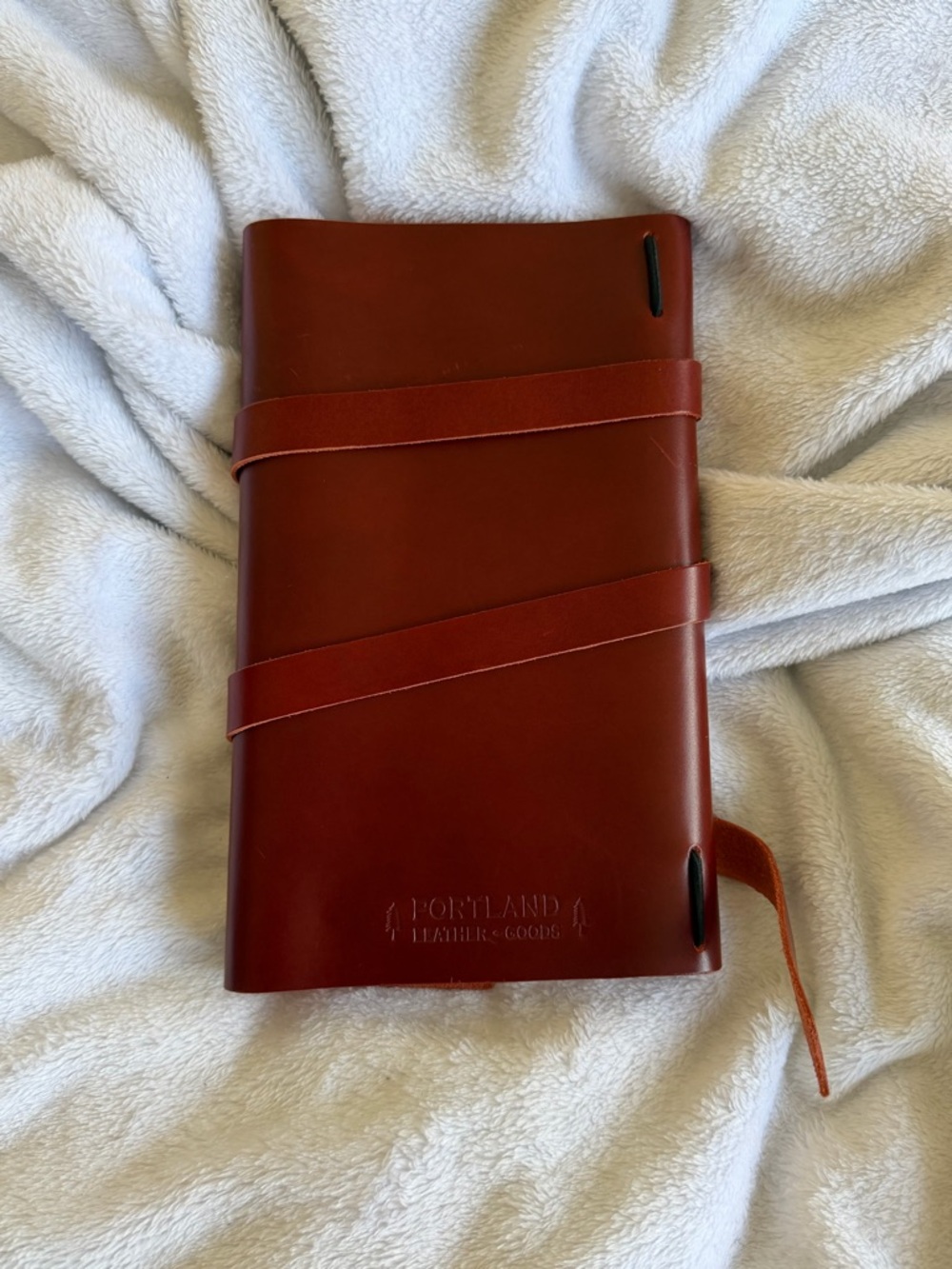 Portland Leather Leather Wrap Journal in Cowboy Sunset in Medium - Picture 2 of 2